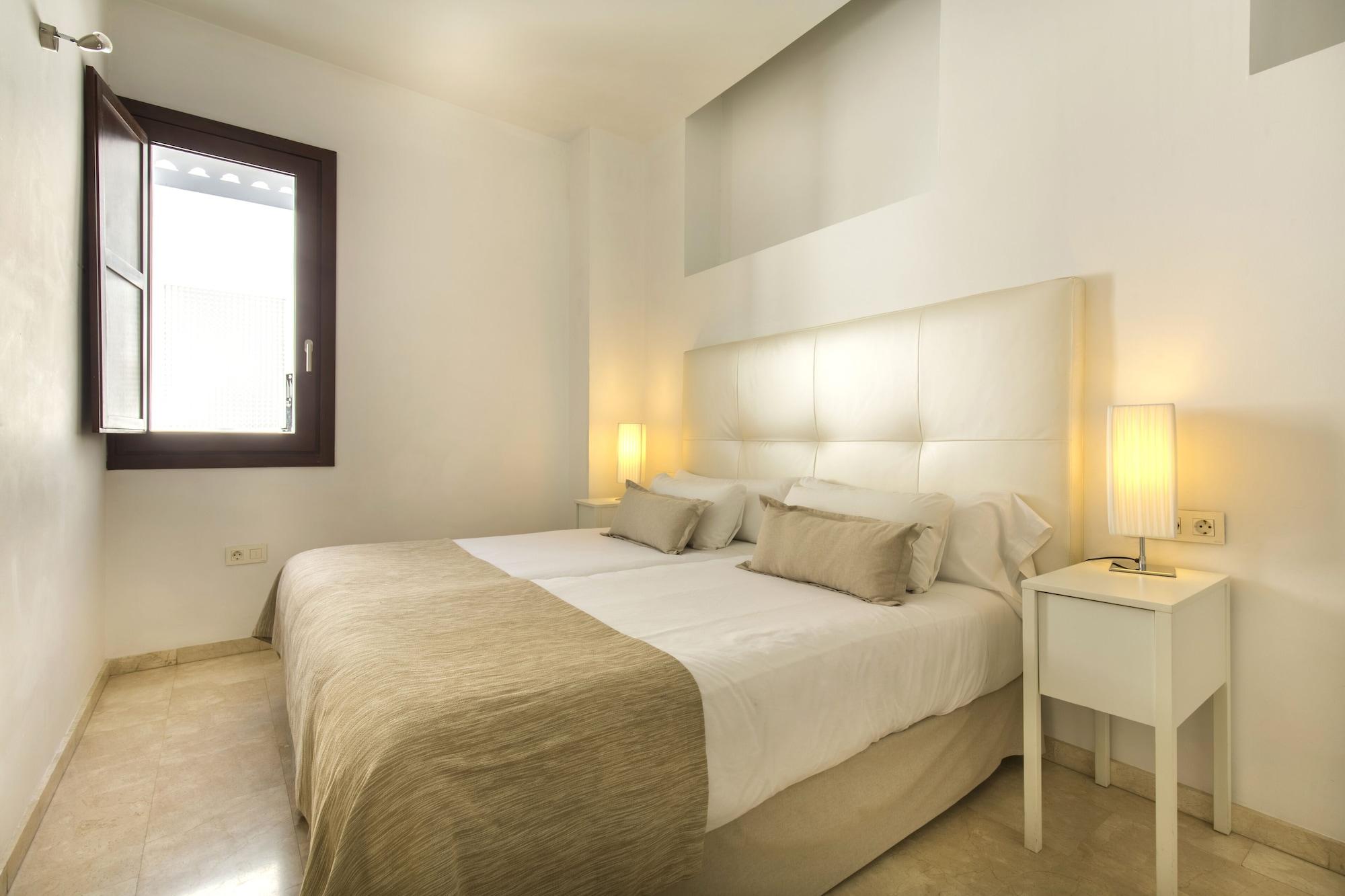 Aparthotel Tuguest Elvira Granada